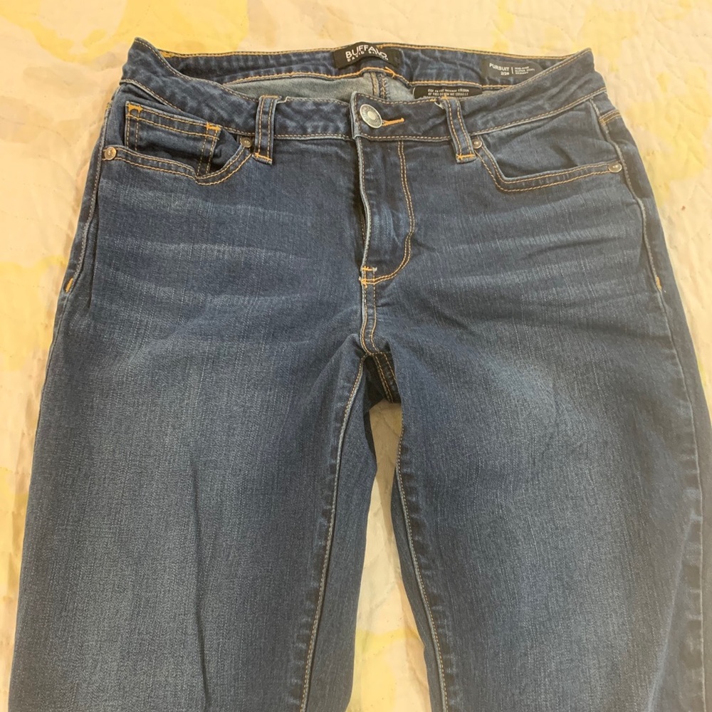 Woman’s Buffalo Pursuit mid rise skinny jeans